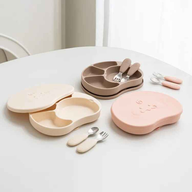 UBMOM 矽膠吸盤餐盤