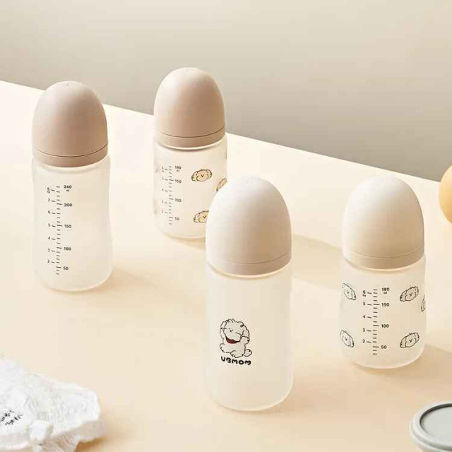 UBMOM 矽膠玻璃奶瓶180ml