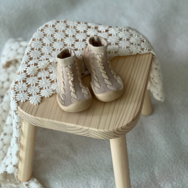 Ggomoosin 學步襪鞋 - 捲捲拿鐵