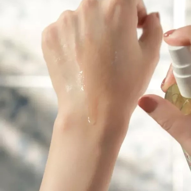 媽咪莉娜 彈力潤膚油 100ml