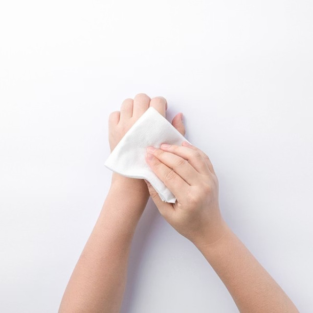 nac nac 嬰兒柔細乾濕二用巾 80抽