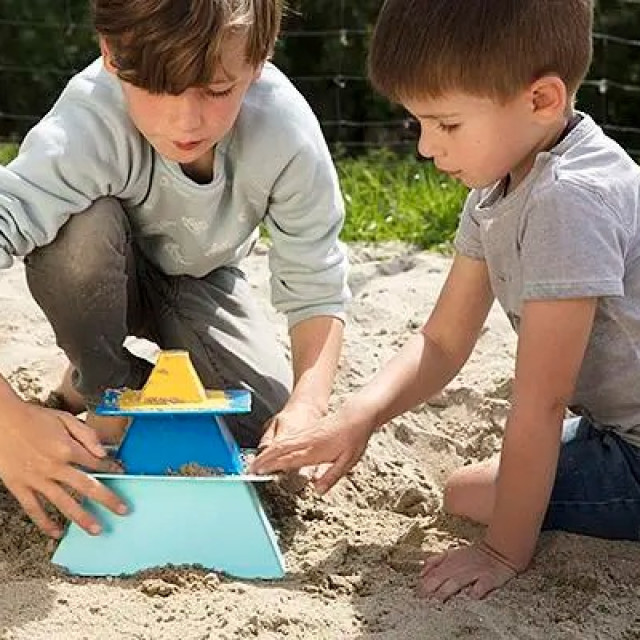 Quut 金字塔模型組