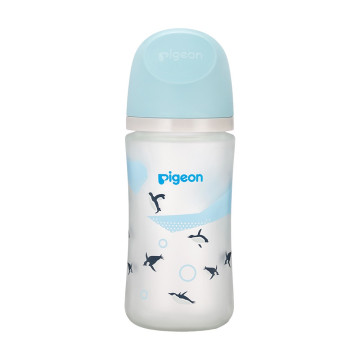 Pigeon 貝親 第三代母乳實感矽膠護層奶瓶240ml(企鵝)