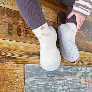 Ggomoosin 學步襪鞋 - 奶油短毛貓