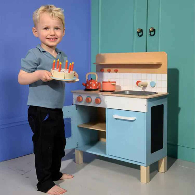 Mentari 蔚藍海岸經典廚房