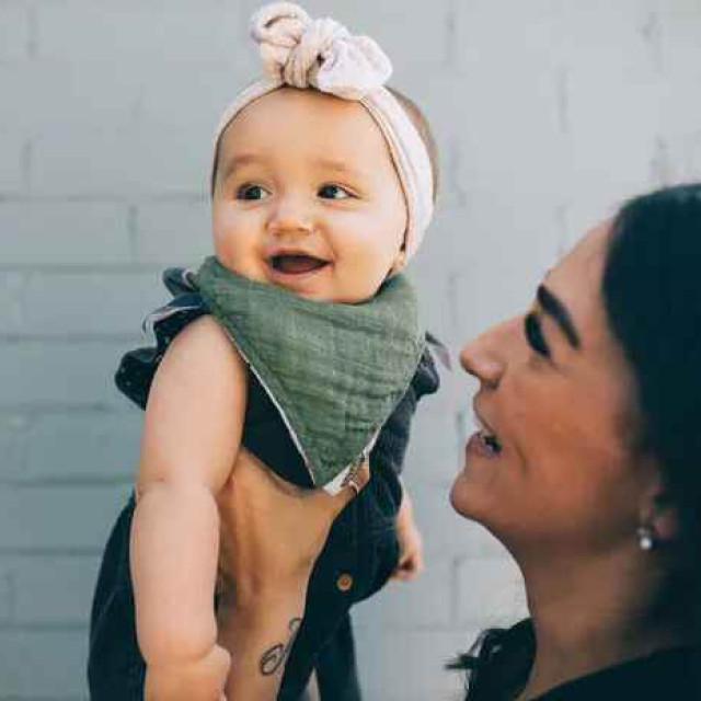 Little Unicorn 純棉雙面三角圍兜 (多款可選)