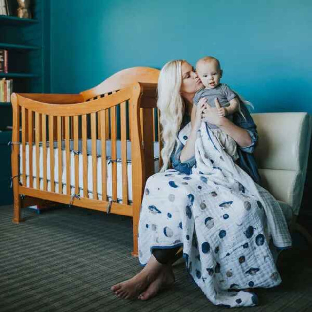 Little Unicorn 純棉四層紗布毯 (多款可選)