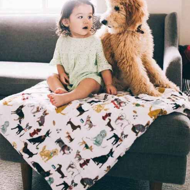 Little Unicorn 純棉加大版四層紗布毯 (多款可選)