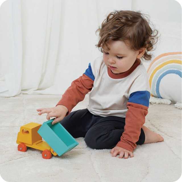 Mentari 陽光翻斗貨車