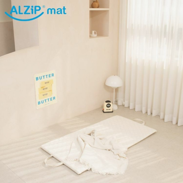 韓國ALZIPMAT 攜帶式雲朵墊