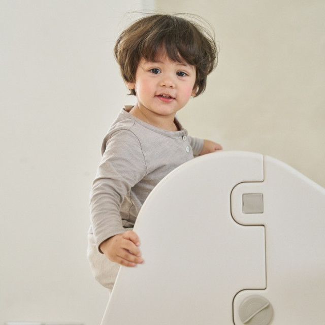 韓國ALZIPMAT 輕奢木質風圍欄S +一片式地墊S組合+溜滑梯