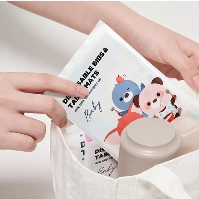 MOTHER-K K-MOM小淘氣拋棄式餐桌墊圍兜雙享組(20入)