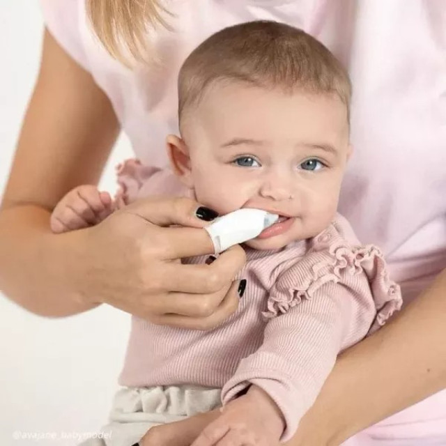 Brush Baby 嬰兒口腔清潔手指棉巾