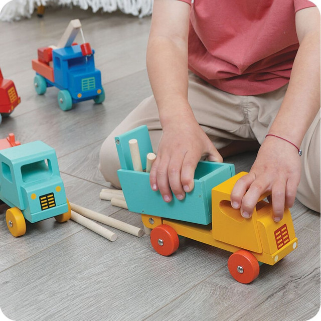 Mentari 森林木材運輸車