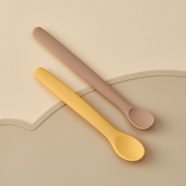 MOTHER-K HUG 矽膠可彎湯匙成長套組(Step 1+2)