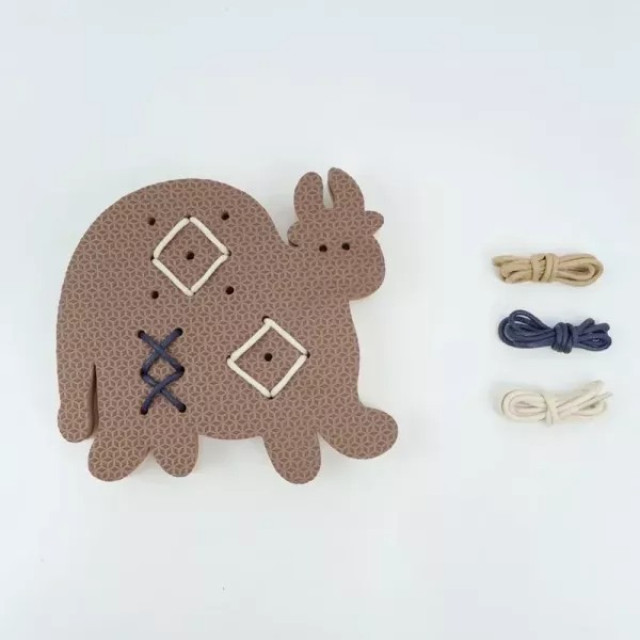 Pato Pato 生肖動物主題穿線板