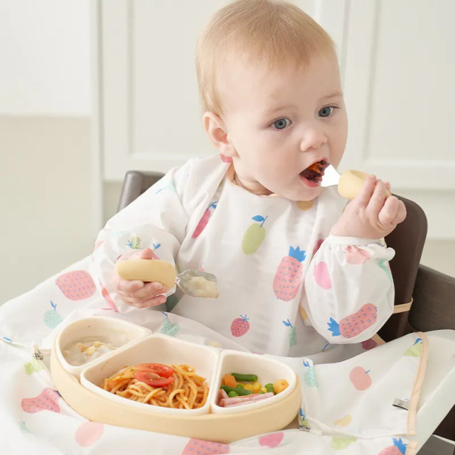 MOYUUM 韓國 白金矽膠吸盤式組合餐盤組-可頌系列