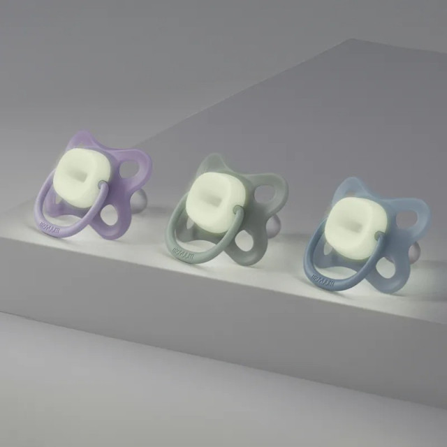 MOYUUM 韓國 透氣式矽膠奶嘴收納盒組 蝴蝶款