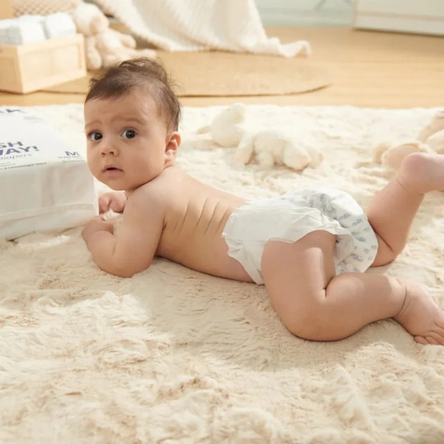 Milk 鎖水芯牛奶尿布 黏貼型 四入箱購*3