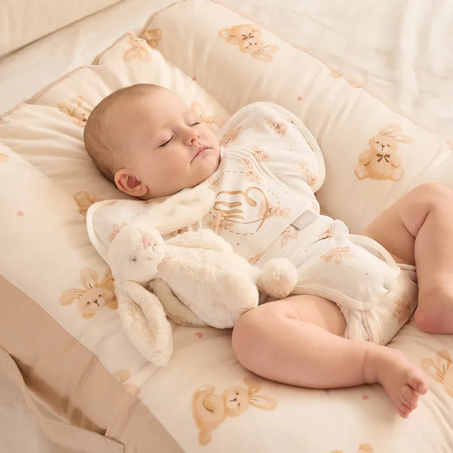 Elava 韓國 嬰兒包屁式安撫包巾(附舒眠墊)