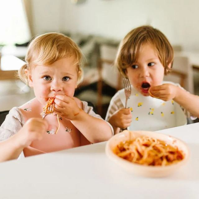 Loulou Lollipop 寬口袋立體矽膠圍兜