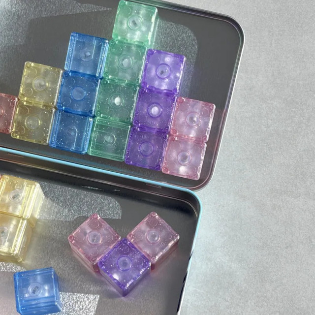 Bellebaby 透明小磁吸積木(24顆入)