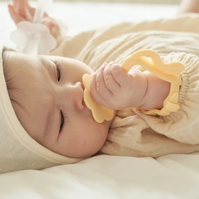 MOYUUM 韓國 白金矽膠手環固齒器收納盒組-拇指獅