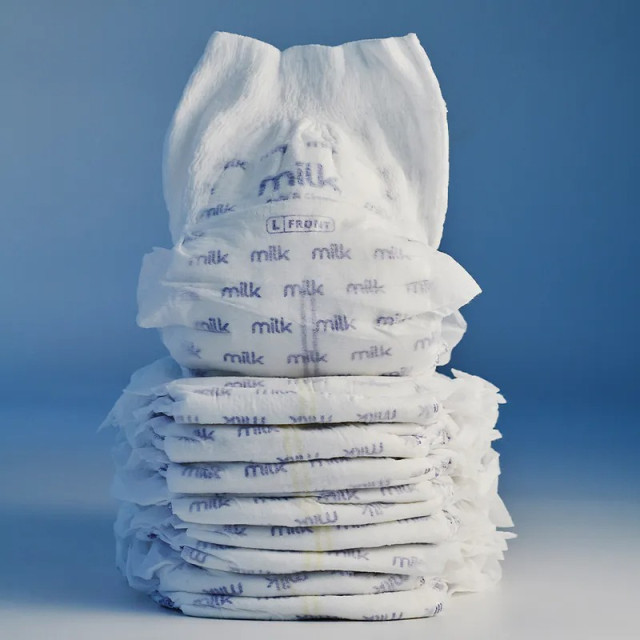 Milk 鎖水芯牛奶尿布 褲型