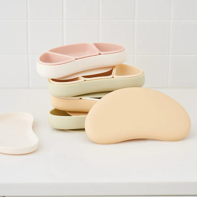 MOYUUM 韓國 白金矽膠吸盤式組合餐盤組-可頌系列