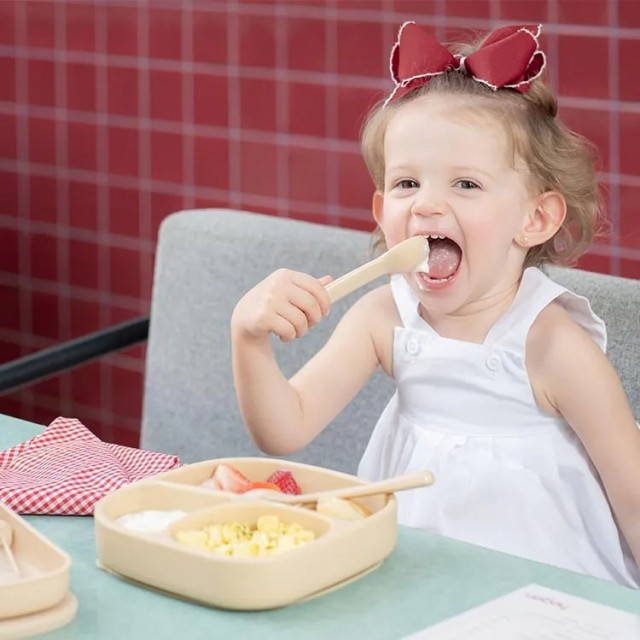 Hegen 成長餐桌多功能叉匙組