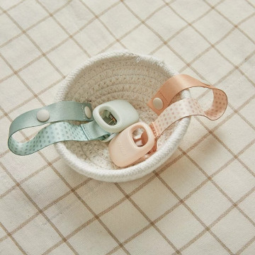 MOYUUM 韓國 多功能奶嘴鍊夾