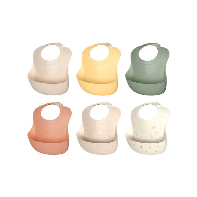 MOYUUM 韓國 白金矽膠寬口立體圍兜