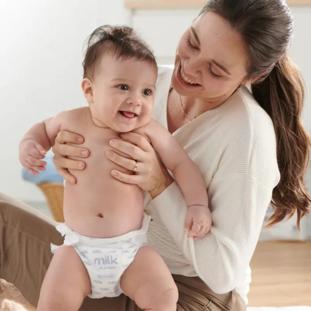 Milk 鎖水芯牛奶尿布 黏貼型 四入箱購*3