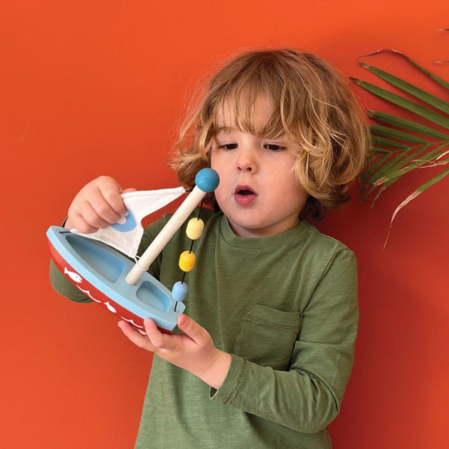 Mentari 小魚兒帆船