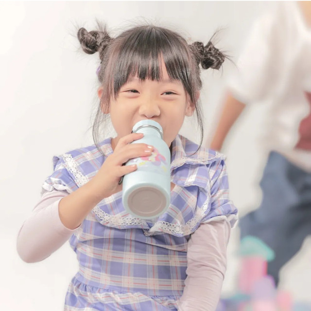 KOM 兒童隨身瓶500ml(附背帶)-夢想系列