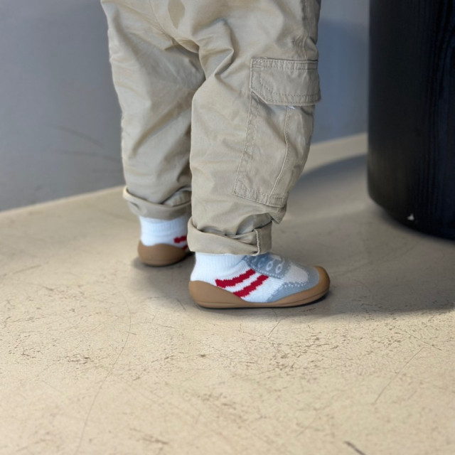 Ggomoosin 學步襪鞋 - 跑跑球鞋 (灰)