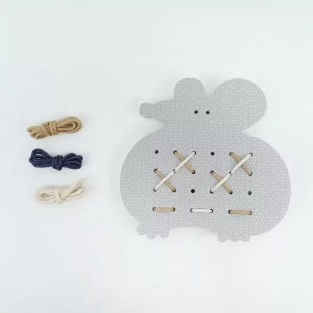 Pato Pato 生肖動物主題穿線板