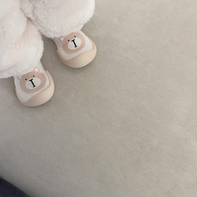 Ggomoosin 學步襪鞋 - 奶茶熊仔