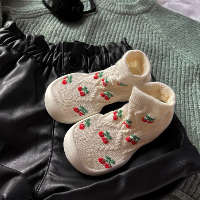 Ggomoosin 學步襪鞋 - 酸甜櫻桃