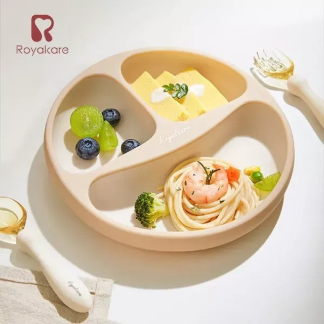 Royalcare 嬰幼副食品器具 矽膠穩底盤式三格餐盤