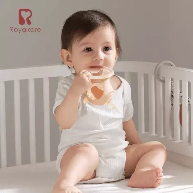 Royalcare 嬰幼撫育系列 套手手 固齒器