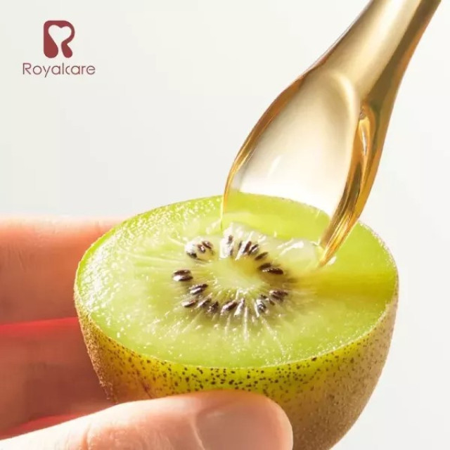 Royalcare 嬰幼副食品器具 刮泥勺 (附收納盒)