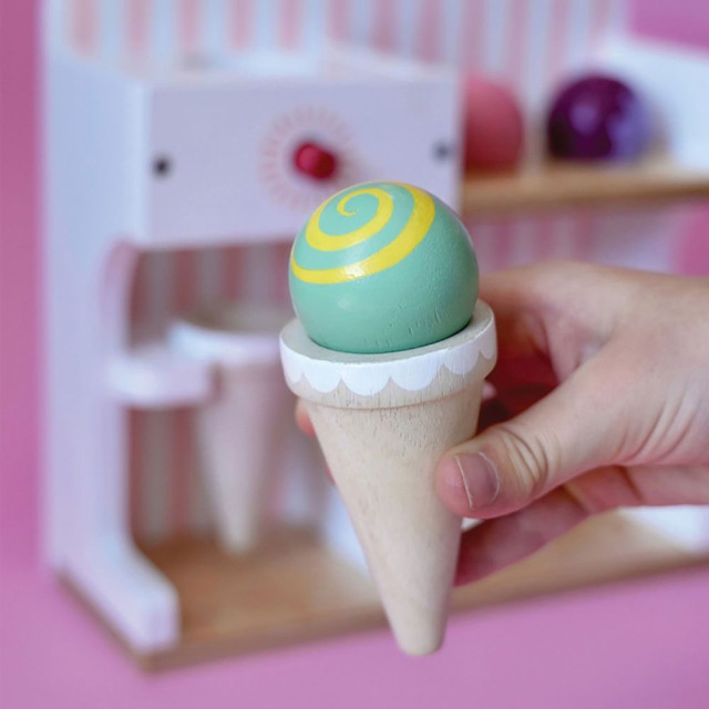 Mentari 冰淇淋迷你小舖