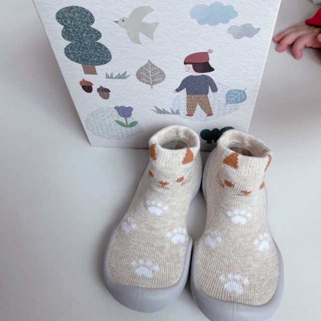 Ggomoosin 學步襪鞋 - 奶油短毛貓