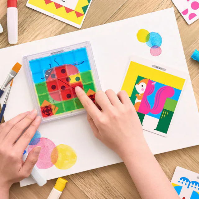 Eyeup 色彩疊加認知拼圖