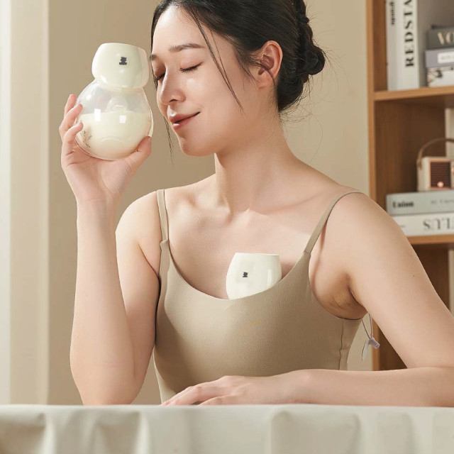 SnowBear 智允穿戴式電動吸乳器